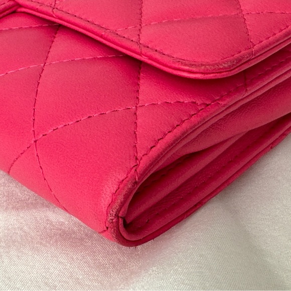 CHANEL Lambskin Quited CC Classic Flap Long Wallet Pink - Picture 6 of 15
